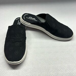Clarks Cloudsteppers Shore Breeze Mule Size 6.5 Black